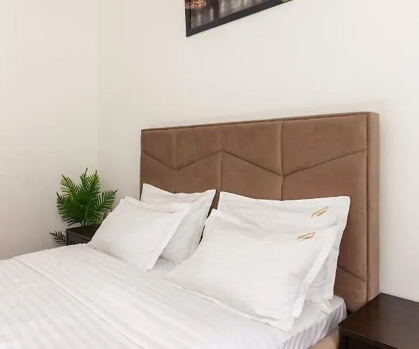 Appartamento Avangard Liberty Avenue *