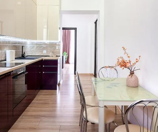 Avangard Liberty Avenue * Leopoli